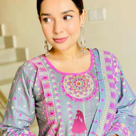 Stitched Three Piece Code T-3005